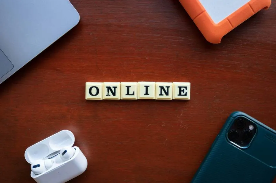 Digital Entertainment for Singaporeans 